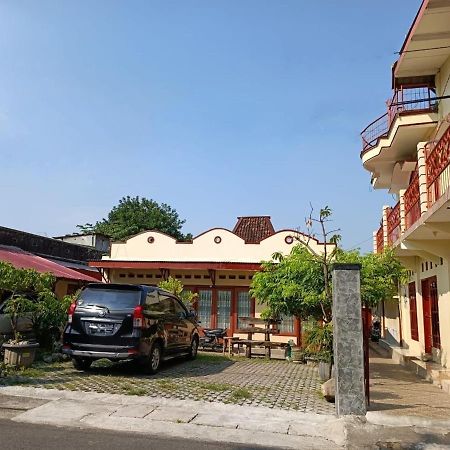 Bsh Yogyakarta Apartment Bagian luar foto